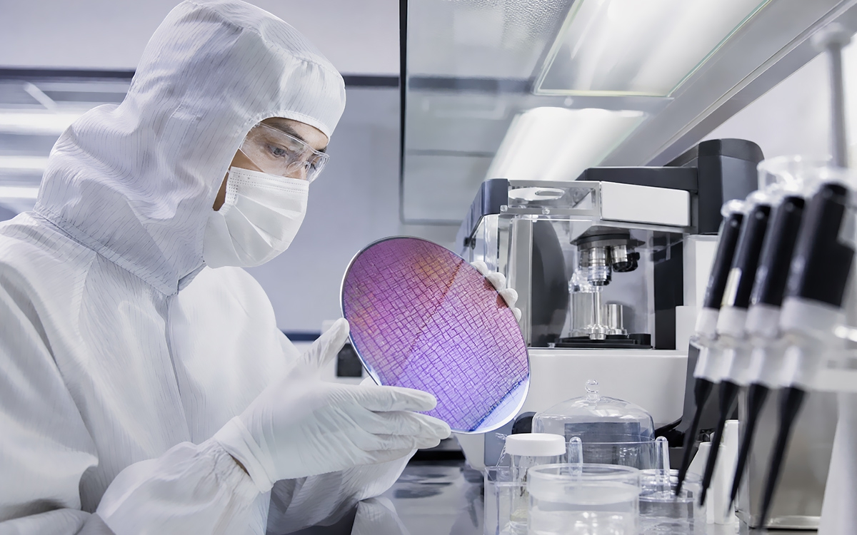 Semiconductor Manufacturing Sets Finer Requirements for High-Cleanliness Materials